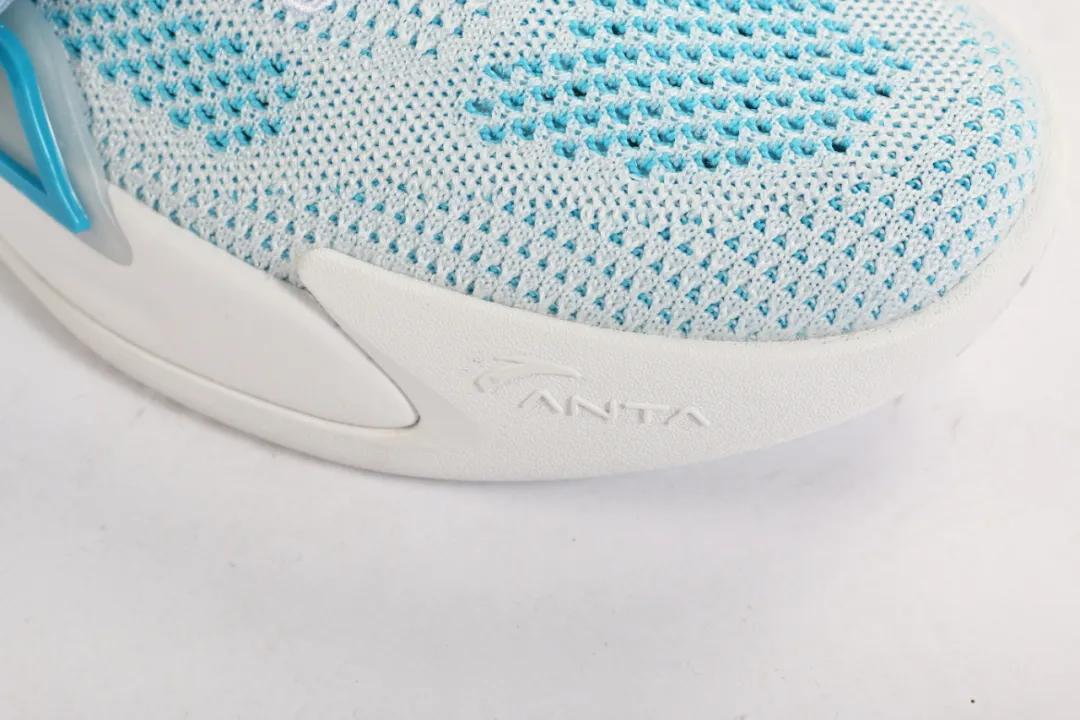 水花2代篮球鞋测评,夏天适合穿的水花系列