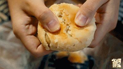 最好吃的月饼健康解馋,吃各种各样的超多月饼全部吃完