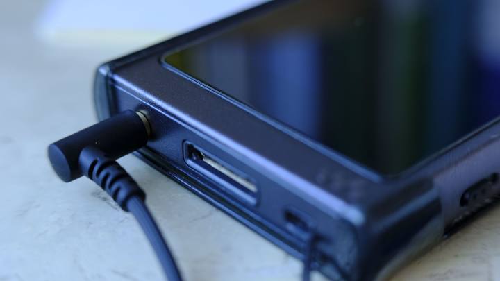 「量轻,声清。」intime碧Light耳机评测