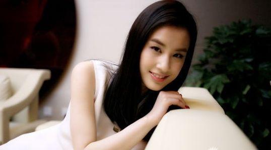 只是因为一部电影，周星驰跟四个人决裂，有才华就意味着情商低？