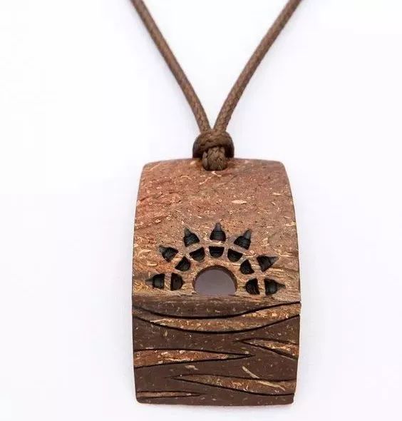 开椰子用口香糖,用口香糖开椰子告诉我们什么道理