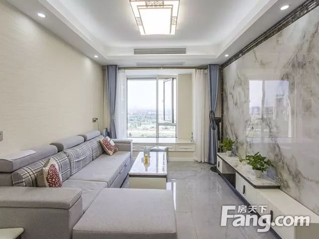 「天天特价房①」昆仑华府精装房源，89方总价215万