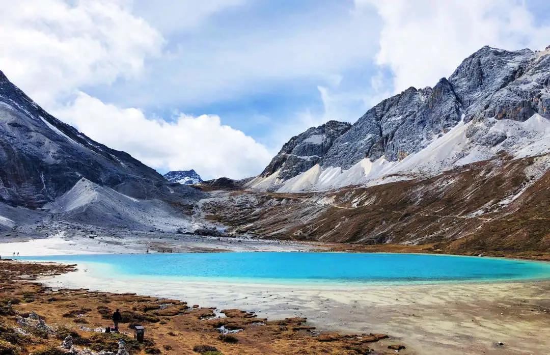 滇藏线香格里拉到稻城亚丁,成都318川藏线稻城自驾游5天路线