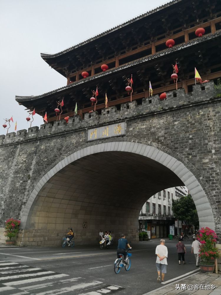 长汀县古街印象土特产,长汀古城异域风情