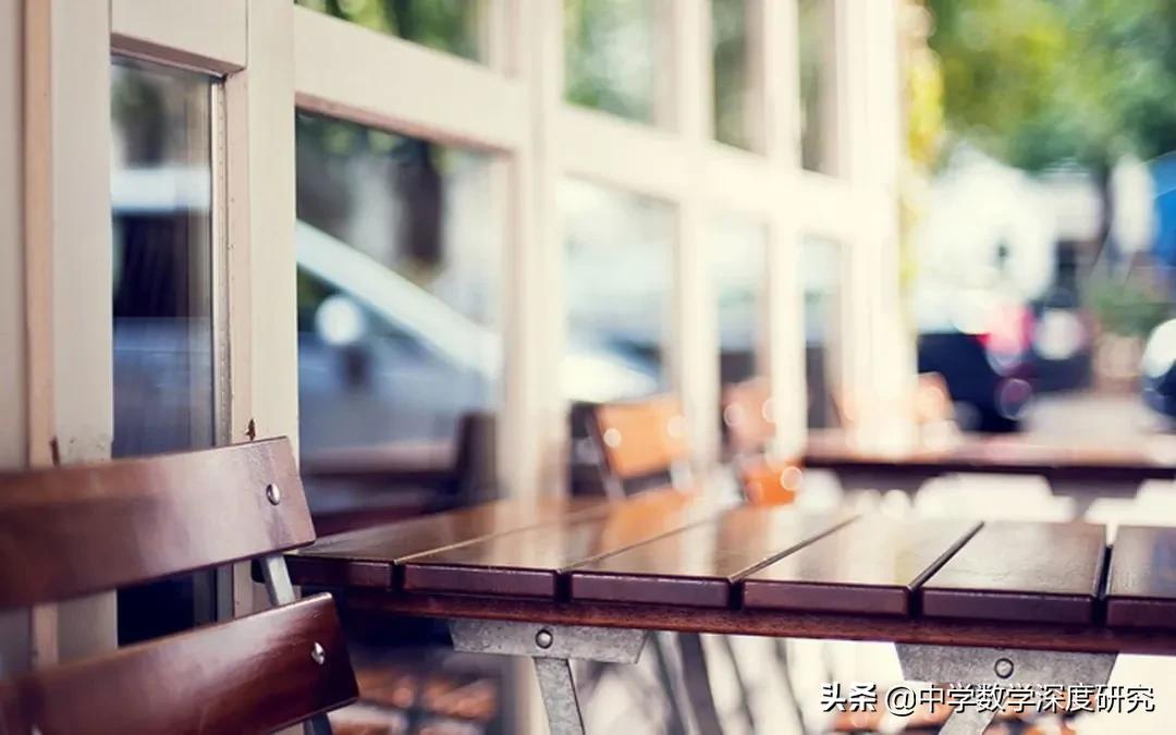 经历过泥泞的路才有脚印,平坦的路固然好走