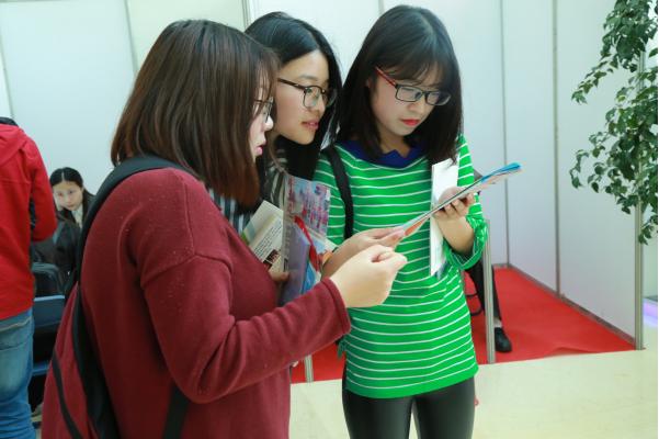 文科生就业前景最好的专业有哪些,文科生就业前景好的专业专家解读