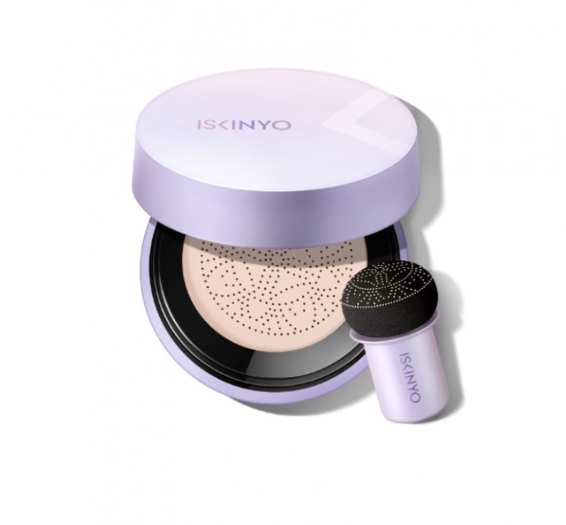 气垫和粉底液怎么使用在一起,日常化妆气垫还是粉底液