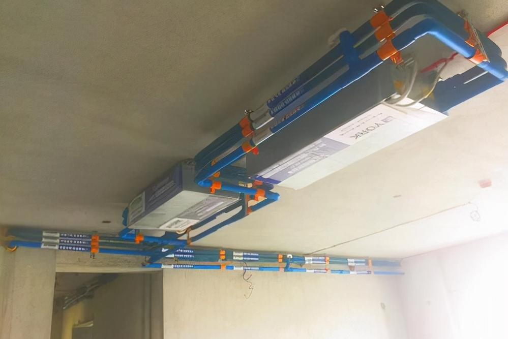 中央空调与普通空调有哪些优劣势,中央空调与一般空调有什么优劣