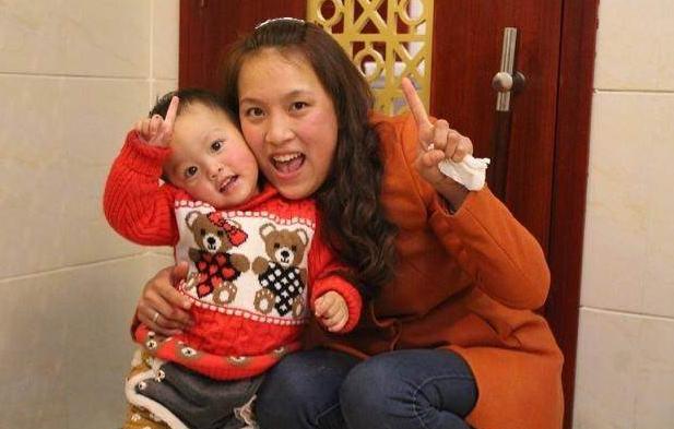 在外打工儿子不跟我亲,外地打工回家儿子不认识