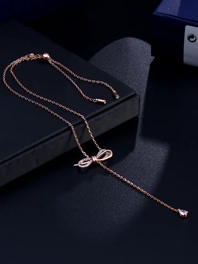 施华洛世奇和卡蒂罗项链哪个好,施华洛世奇项链爱心宝石经典款