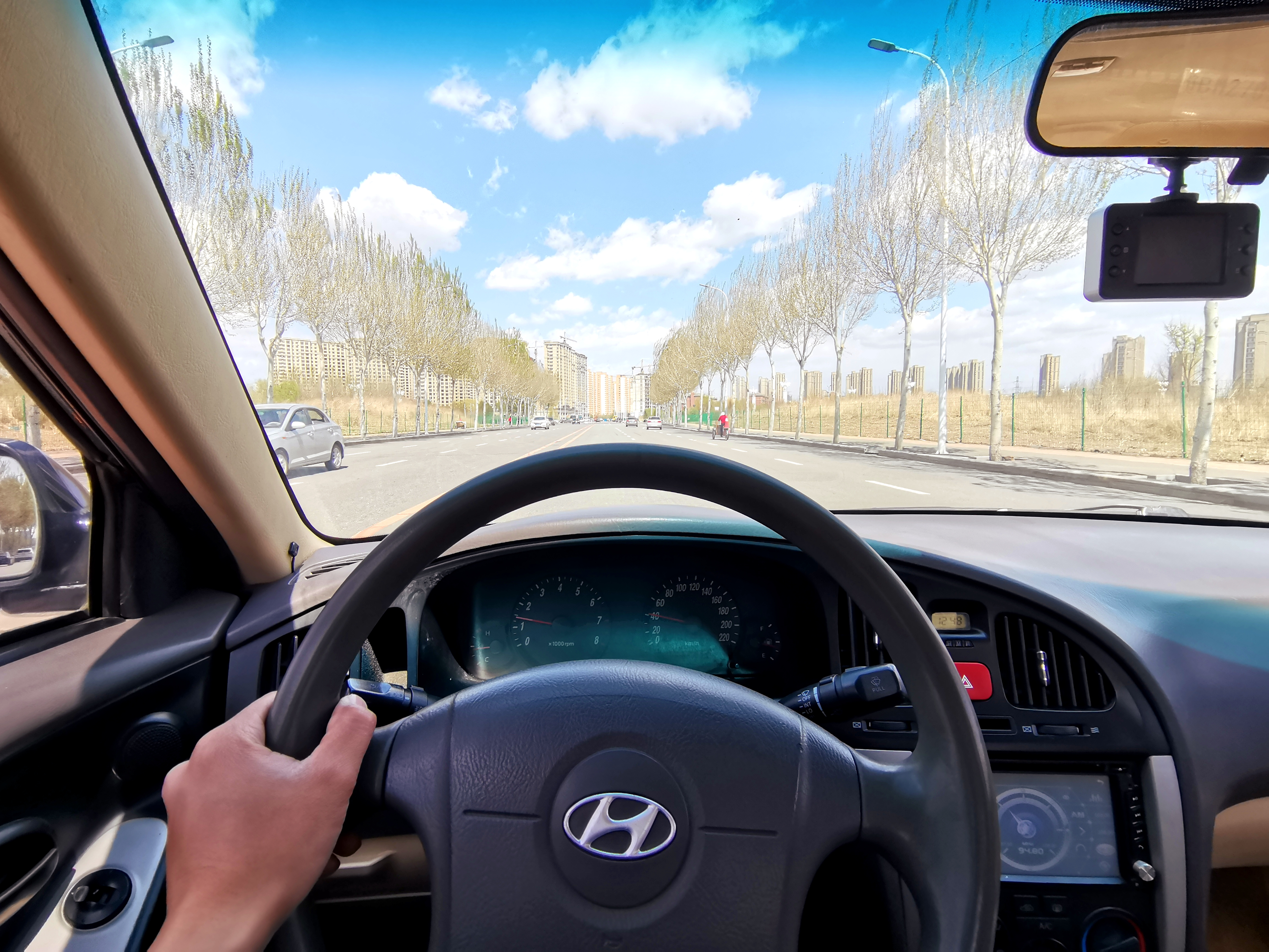 万元伊兰特值得买吗,万元以内伊兰特