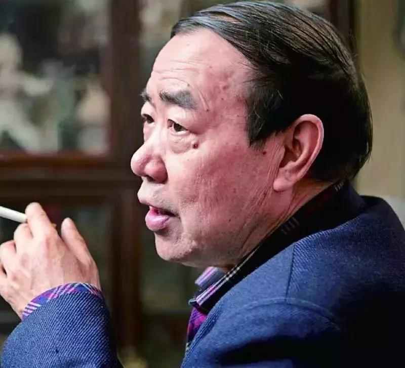 贾平凹我是一个什么样的人,贾平凹为何引争议