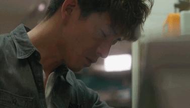 该死,他还是那么帅