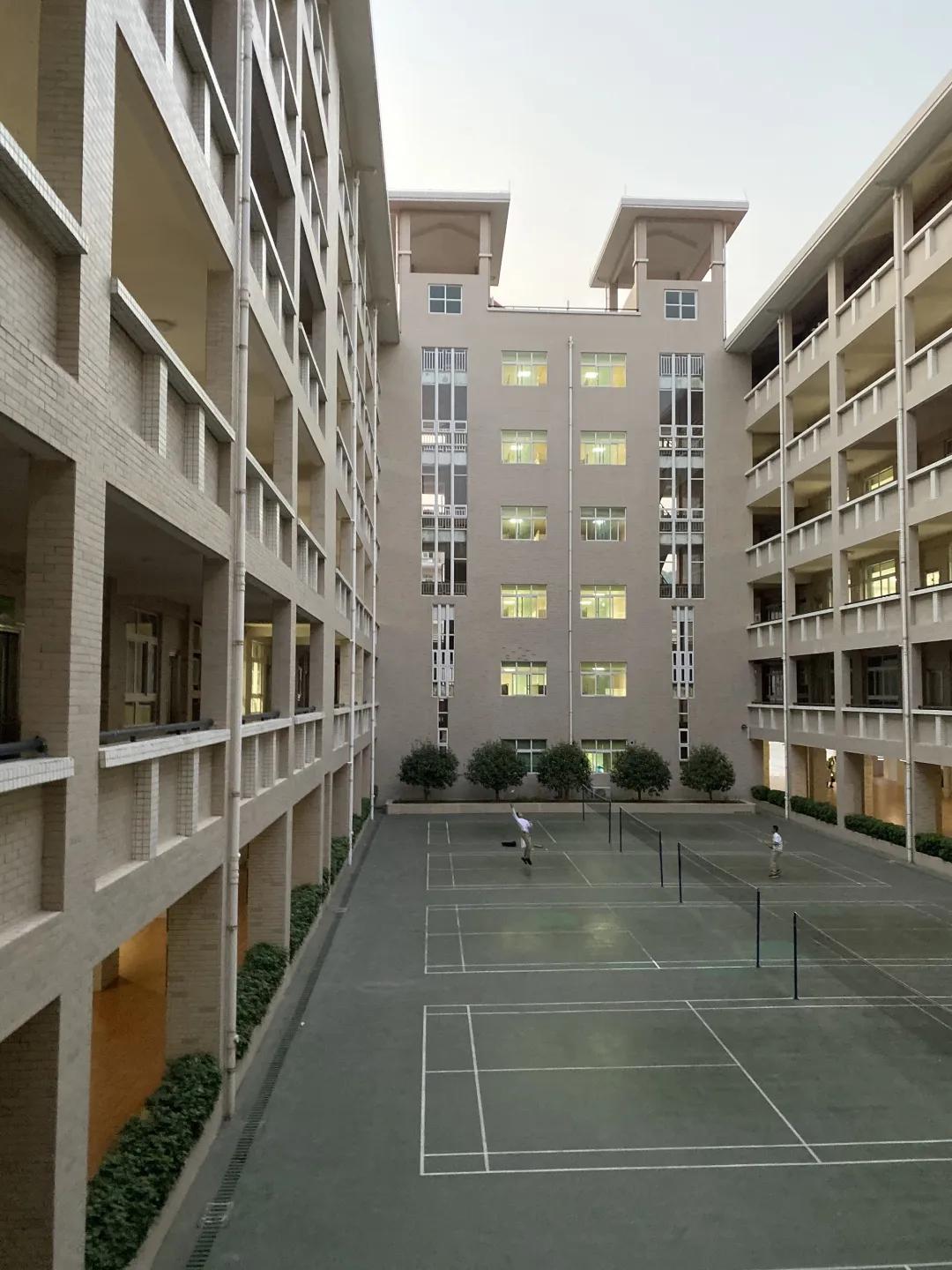 东莞市虎门外语学校中考喜报,东莞虎门外语学校2023高考喜报