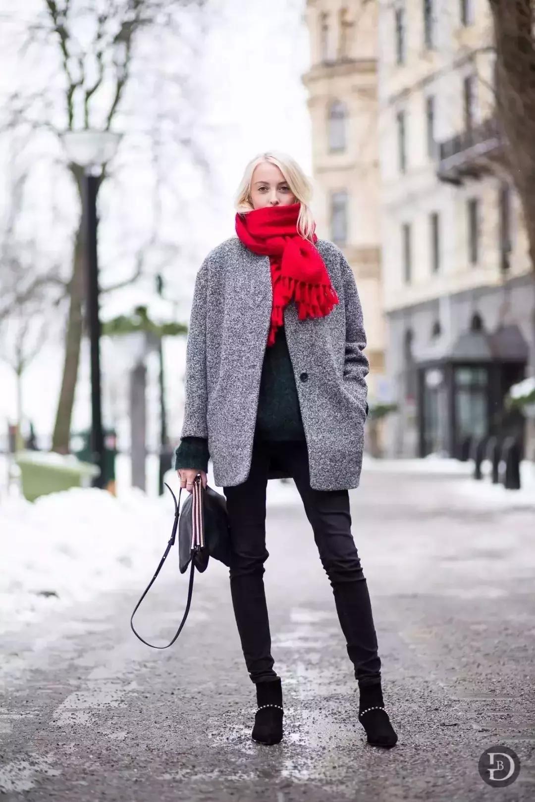 围巾怎么挑选适合自己的,买围巾又好看又简单