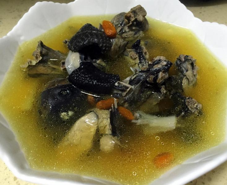 炖乌鸡汤有腥味怎么办,炖乌鸡汤肉太淡了怎么办
