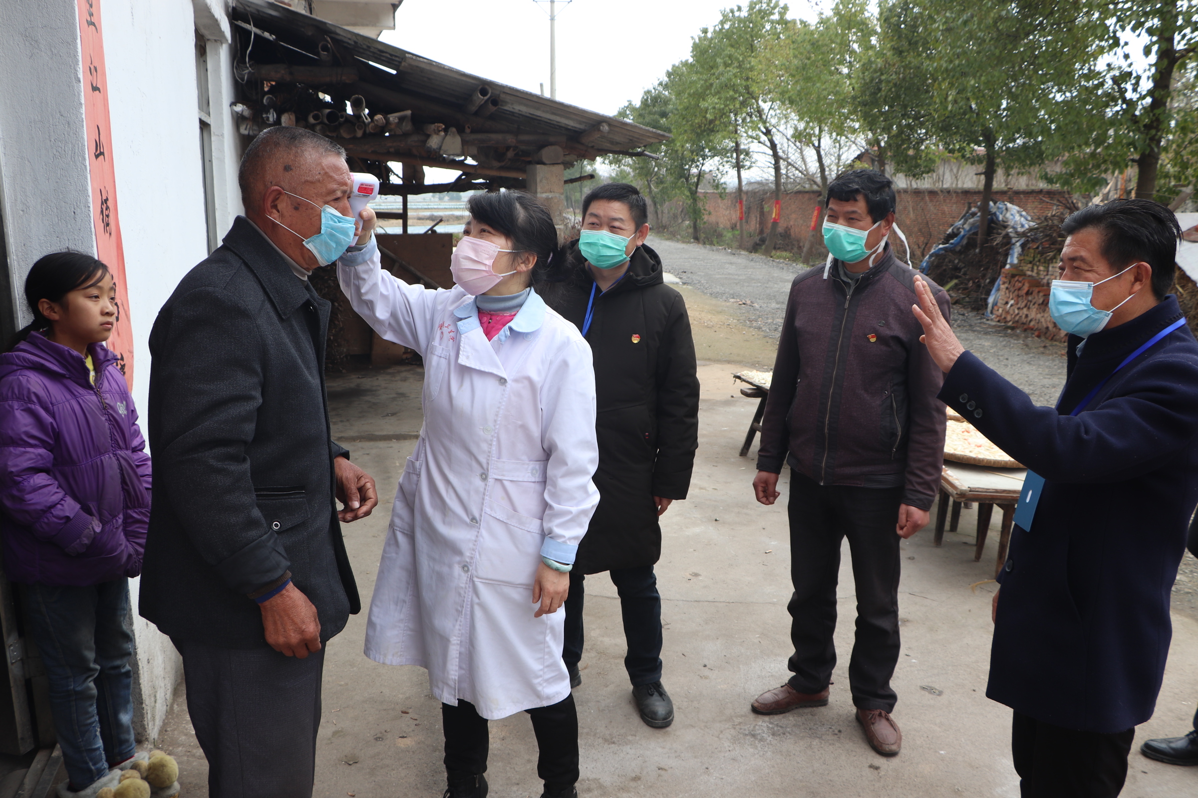 抗击疫情一户不落,疫情防控不落一人群