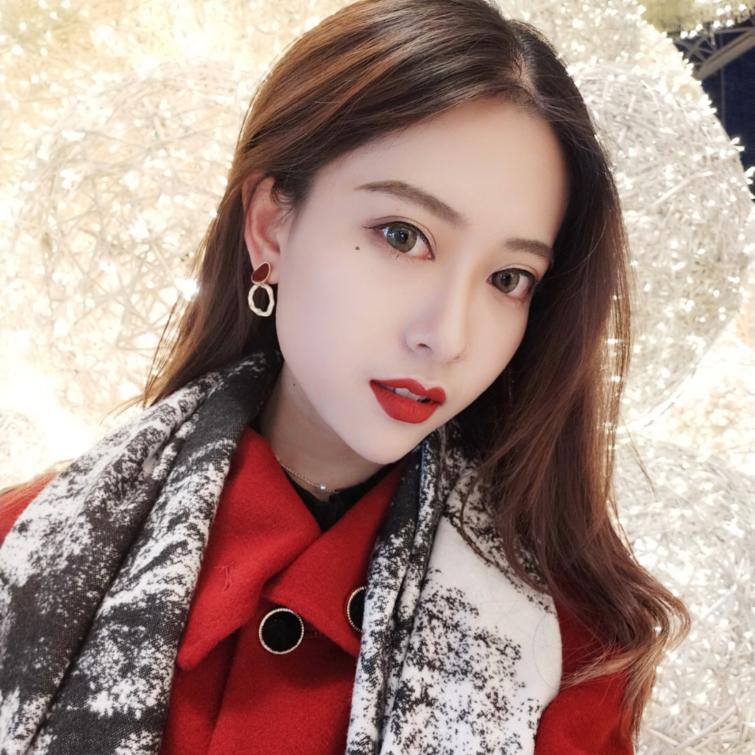 适合黄皮的娇兰老款口红,五种女生必备口红色号