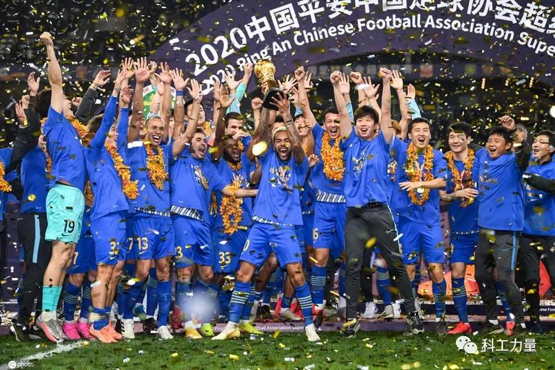 苏宁“变形记”:从零售之王,到“*身卖**”自保?