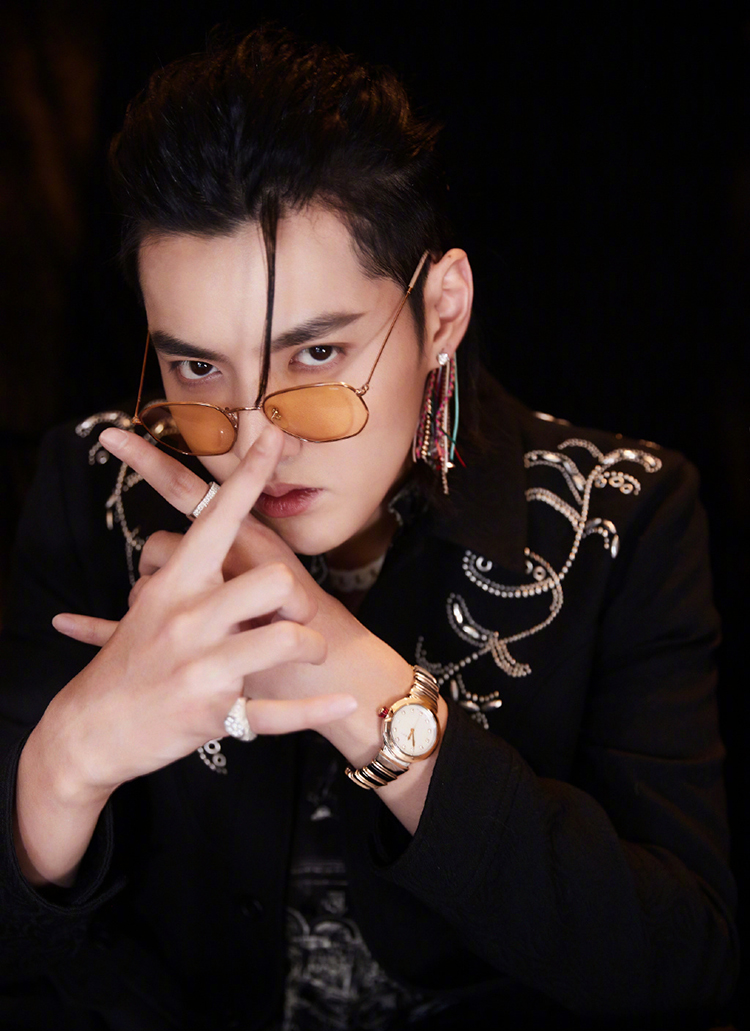 鹿晗力挺原创演唱会,鹿晗力挺关晓彤