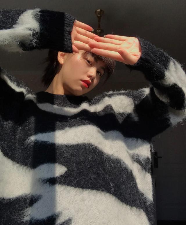 这几种人不适合穿“带毛的衣服”，穿海马毛显胖，穿貂像暴发户