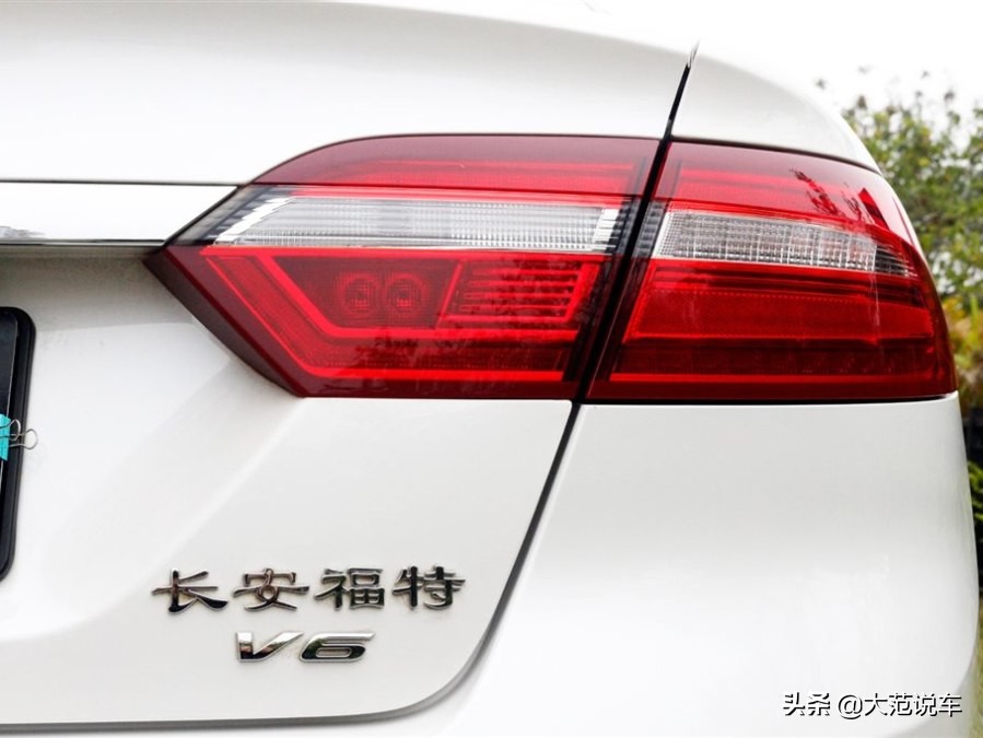 15款福特金牛座v6,16款福特金牛座2.7二手车多少钱