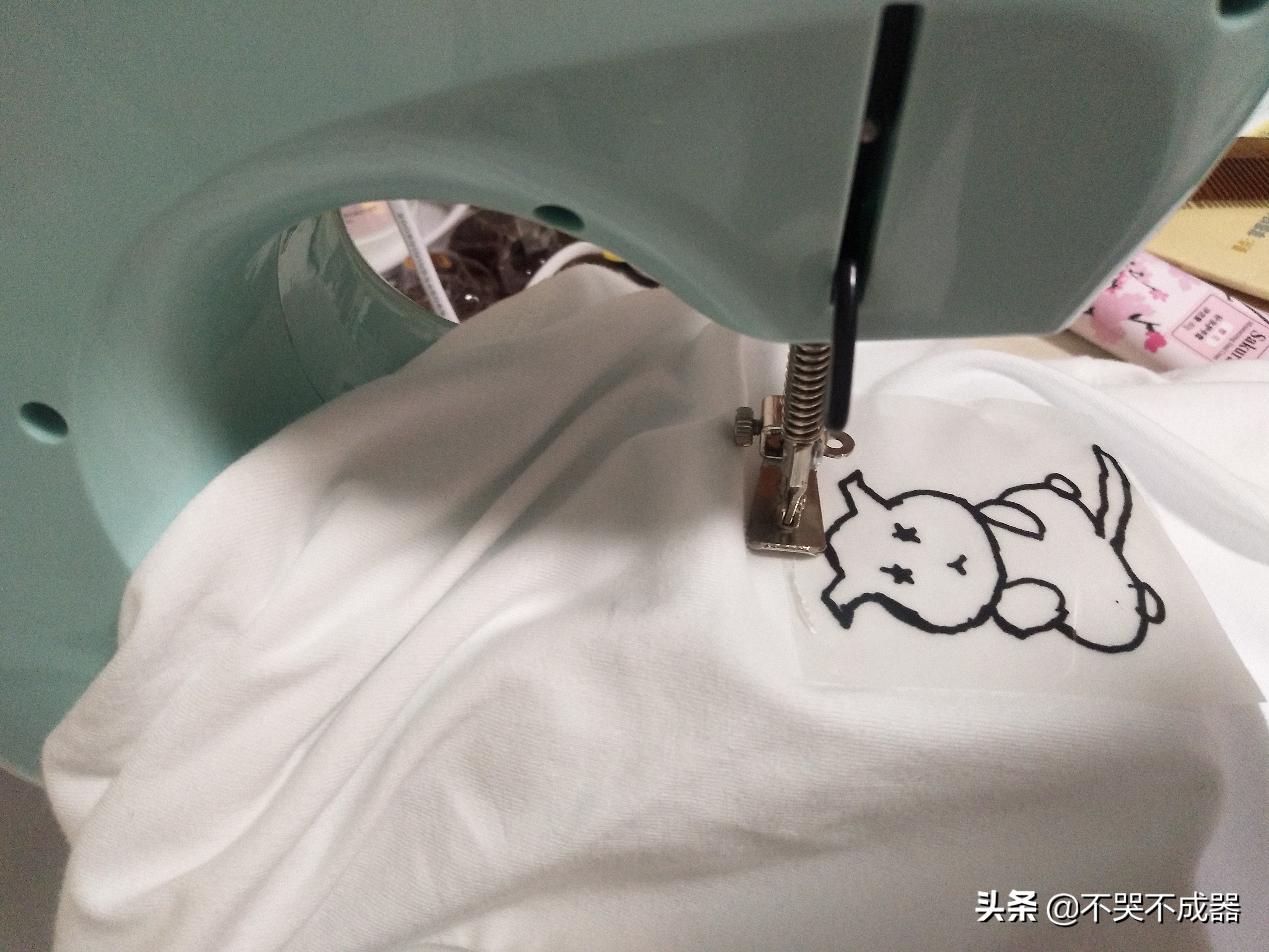 t恤上的烫印花怎么制作,T恤印花图案怎么制作