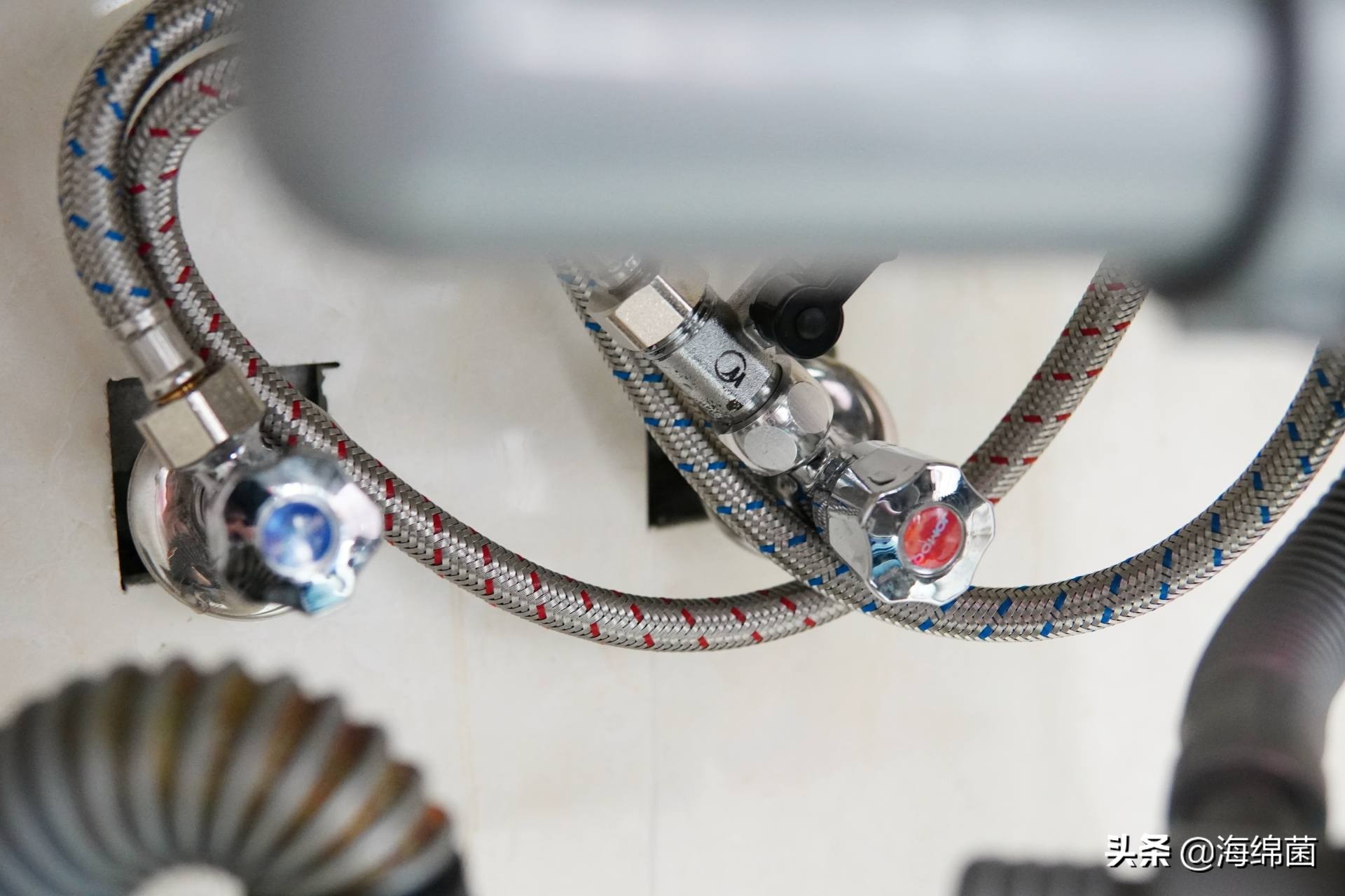 厨房双孔冷热二合一水龙头安装,厨房水龙头冷热两用自己动手安装