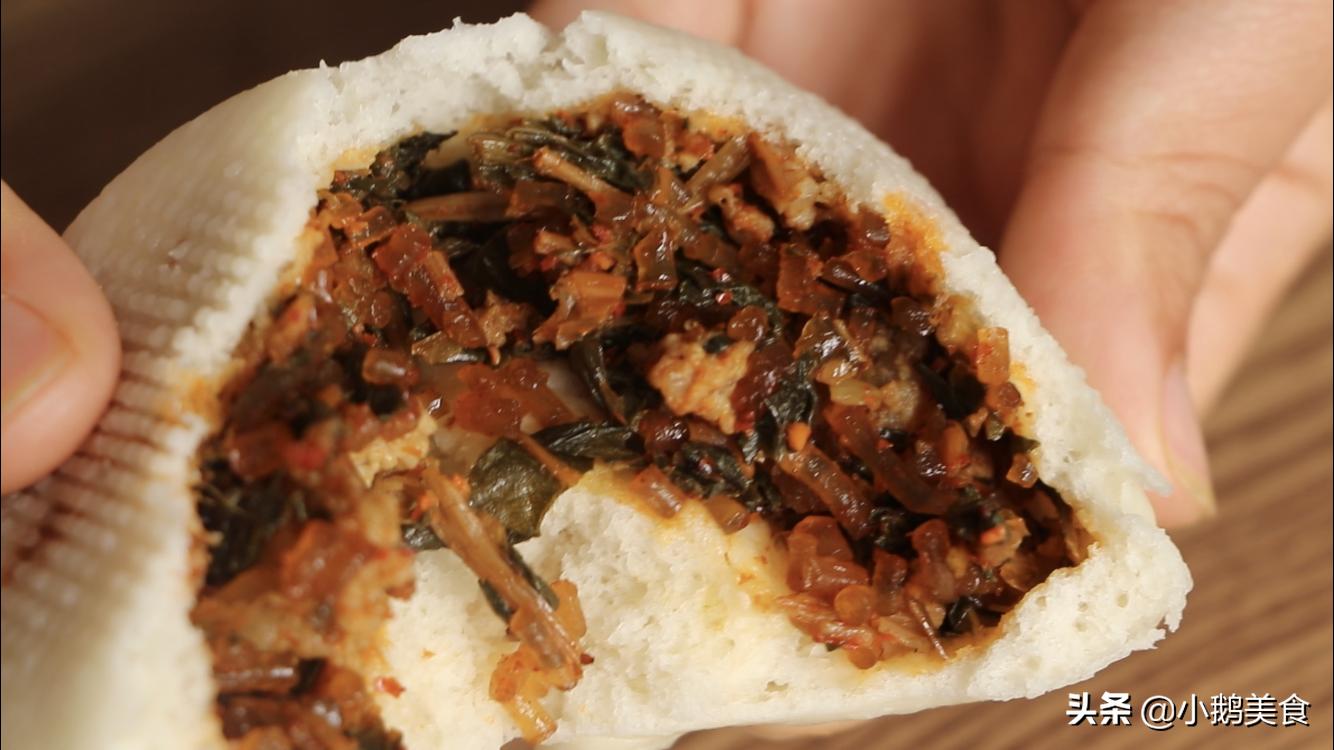 手把手教你蒸包子，方法简单详细，包子松软不塌陷，新手一看就会