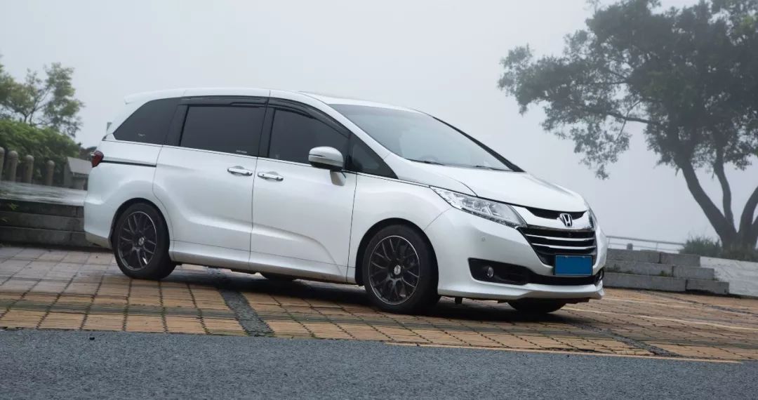 特斯拉modely避震改装,特斯拉modely改装避震