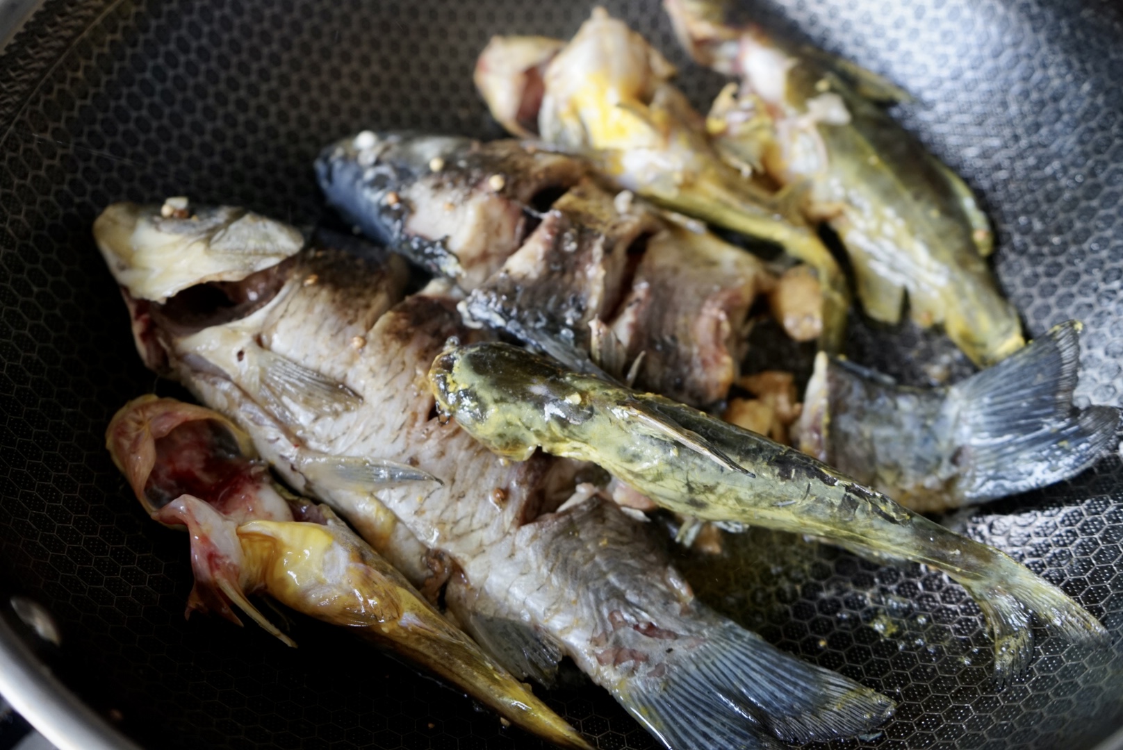 国庆没出去玩在家喝茶,国庆没出门在家秋收