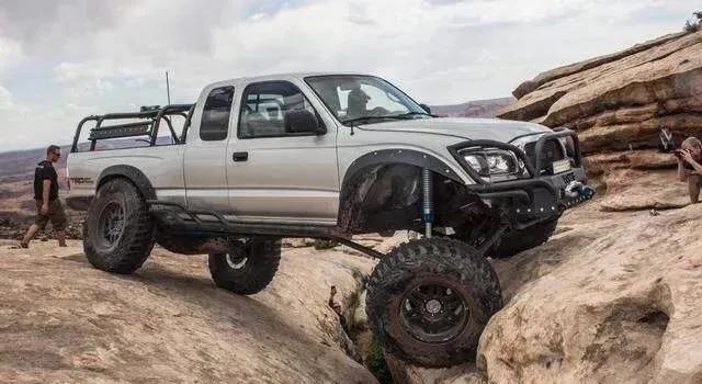 三菱帕杰罗凉车挂挡不走,三菱帕杰罗v93落地价