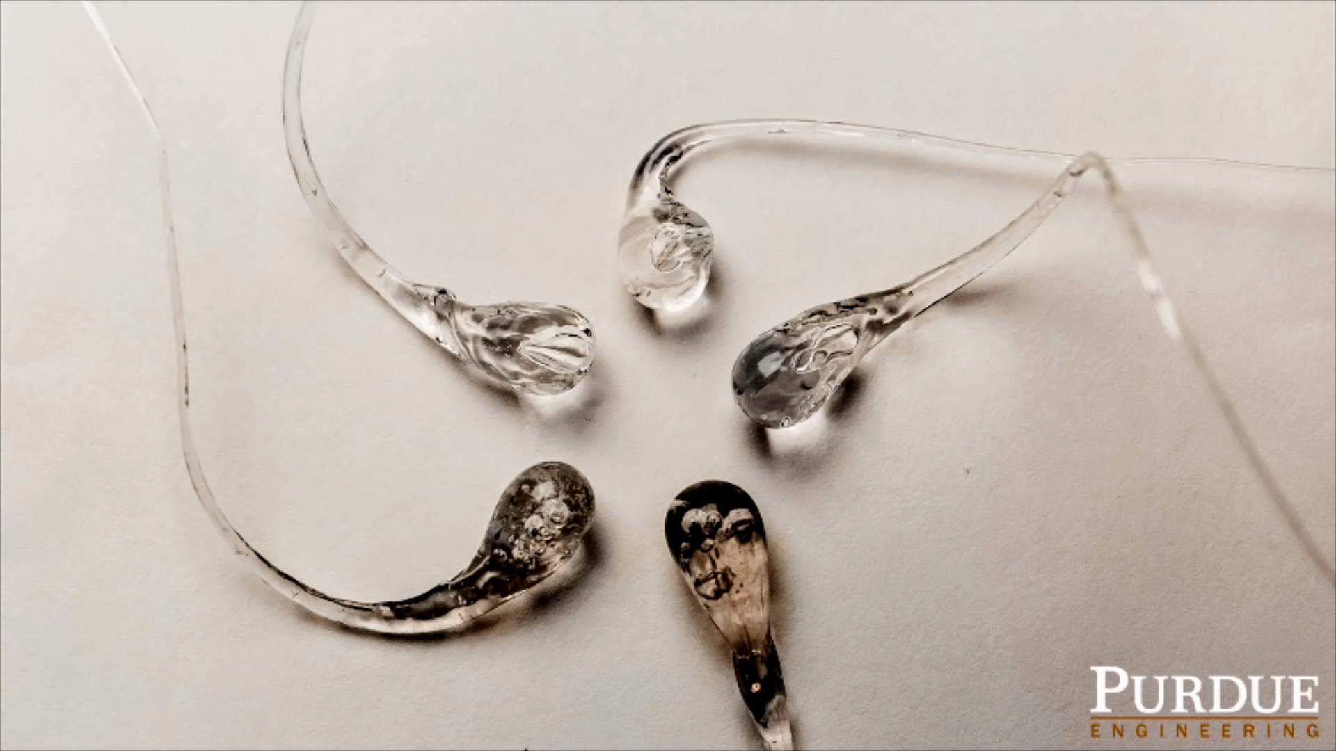 神奇的小水滴,神奇的眼泪鲁珀特之泪到底有多硬