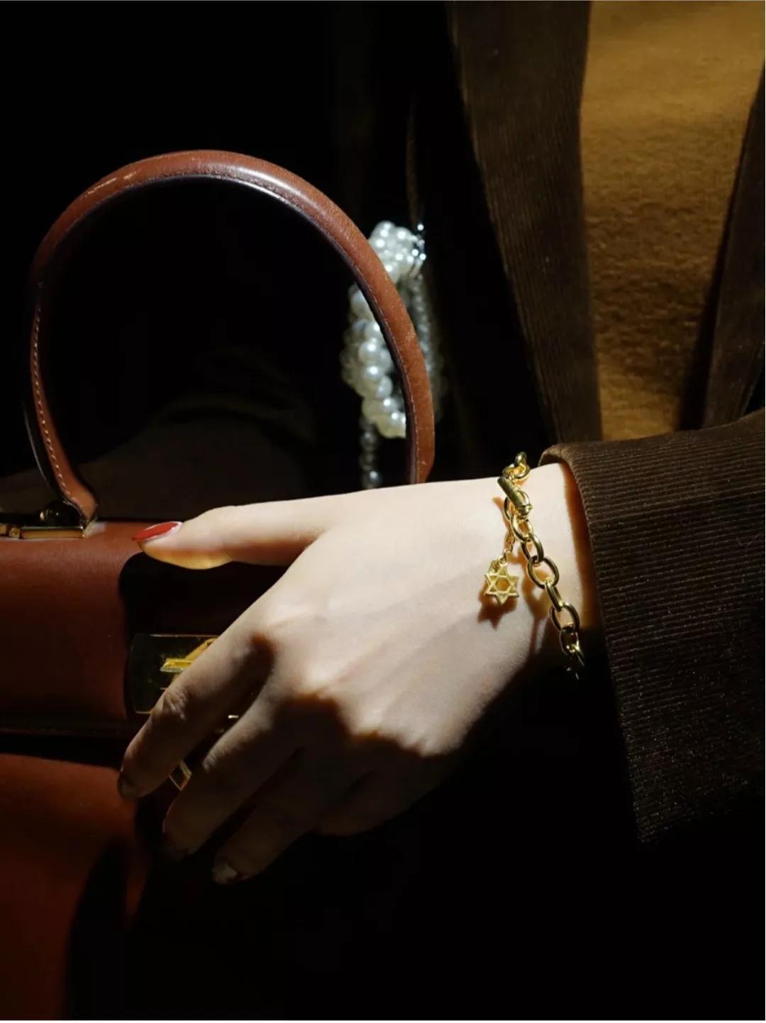 时髦研修所Vol.1｜我好像...已经到喜欢买金子的年纪了