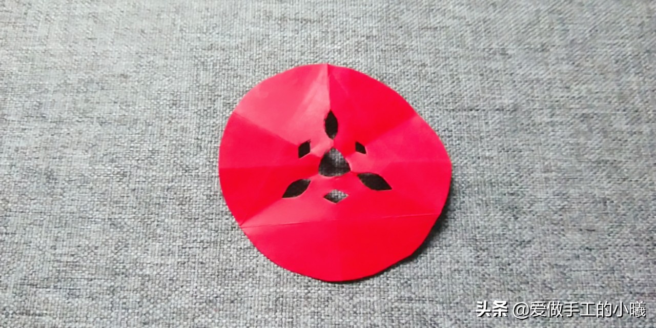 如何用彩纸做灯笼手工制作大全,用彩纸做灯笼教程简单又漂亮