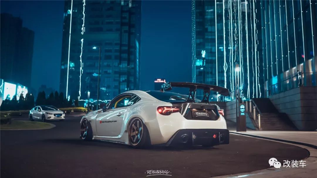 丰田86改装气动宽体包围,丰田86改装全过程