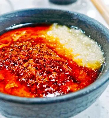 藏着人间烟火气的麻辣烫老店,麻辣烫特别好吃的一家