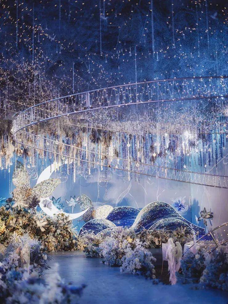一场温馨浪漫的蓝色星空婚礼,一场神秘浪漫的星空婚礼