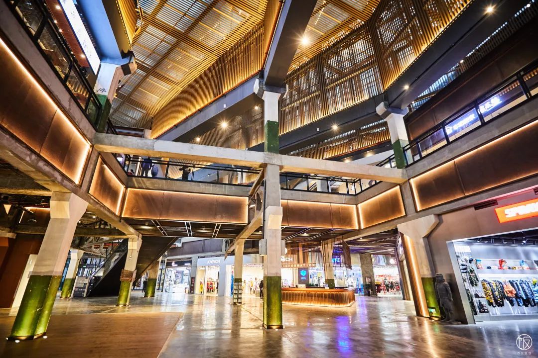 loft风的mall有够酷,心水美食“大咖”都来了