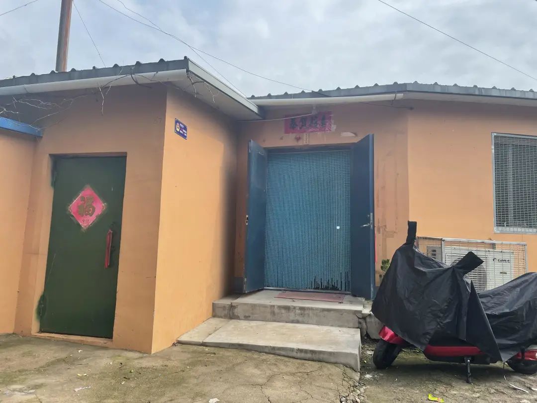 东北魔幻泳装小城,工人月入过万,承包全球40%的泳衣