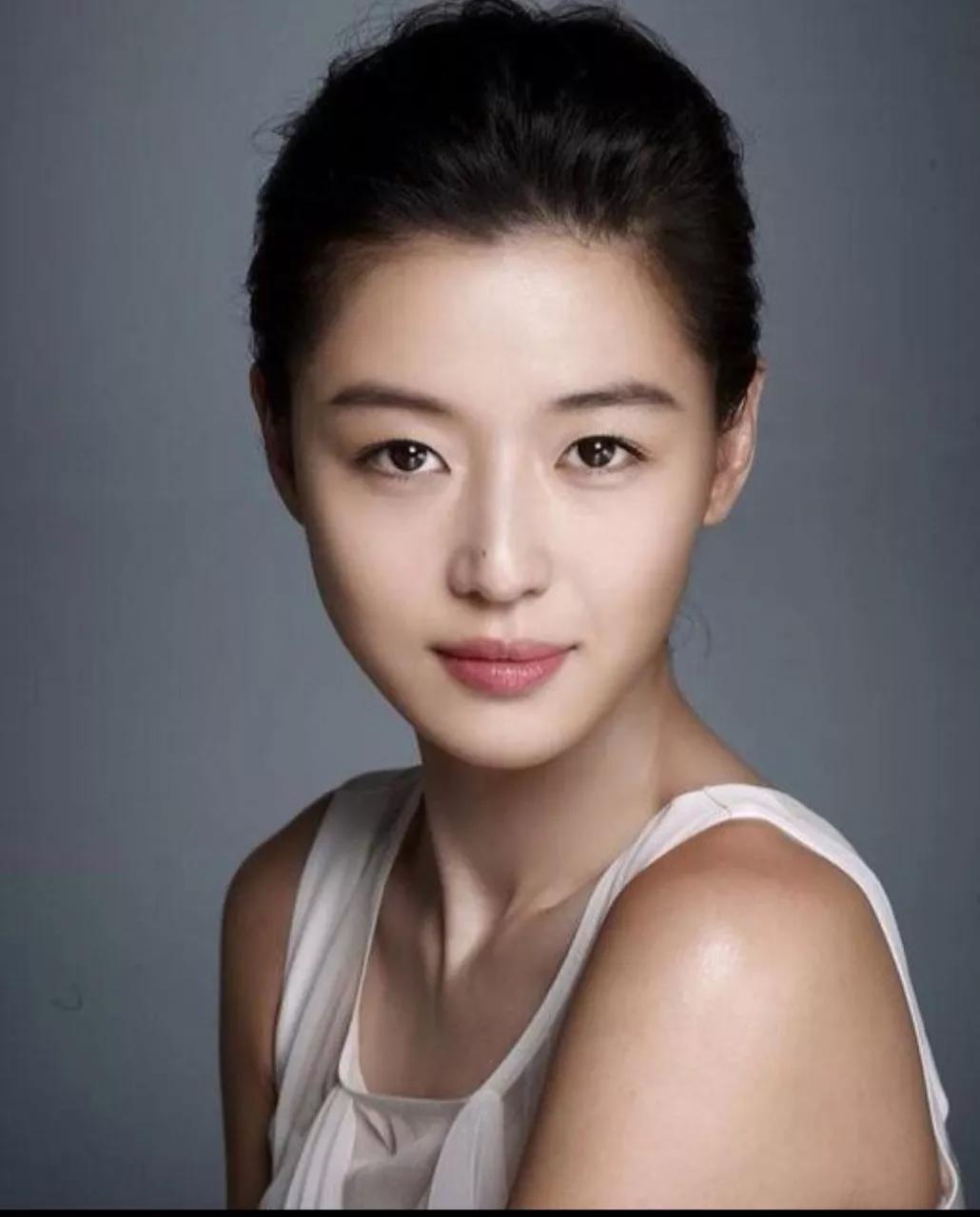 后视镜被撞掉了换一个新的多少钱,后视镜被撞掉了能装好吗