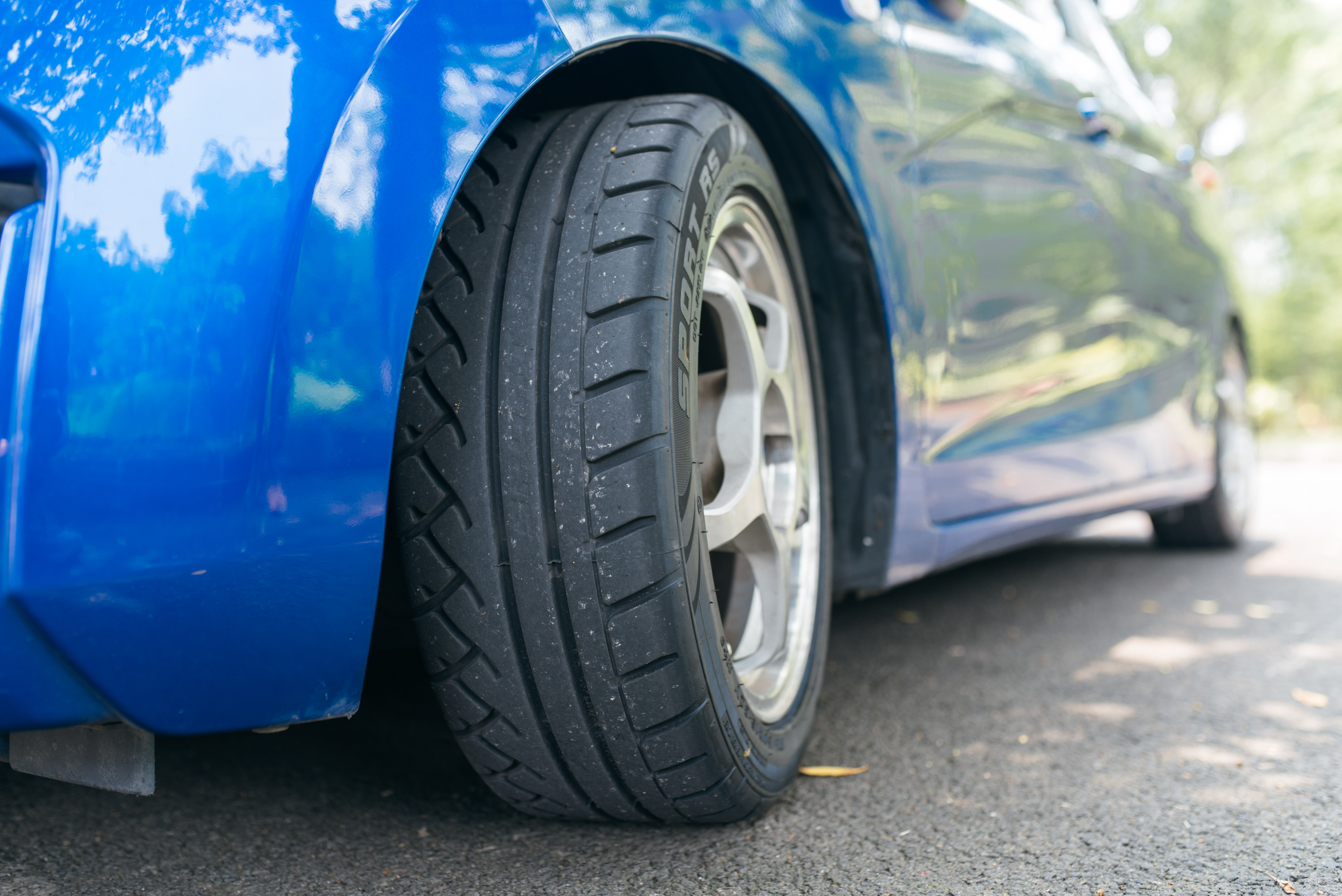 本田飞度适合男孩子开吗,本田飞度适合家庭用车吗