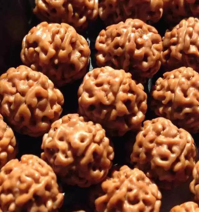 如何挑选一串好的小金刚菩提子,小金刚菩提最全纹路