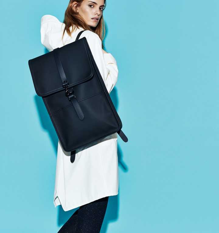 开学季买什么样双肩包,平价大容量不是开学背的双肩包