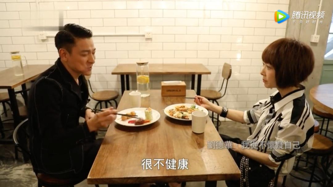 59岁的刘德华有多帅,40岁刘德华的颜值