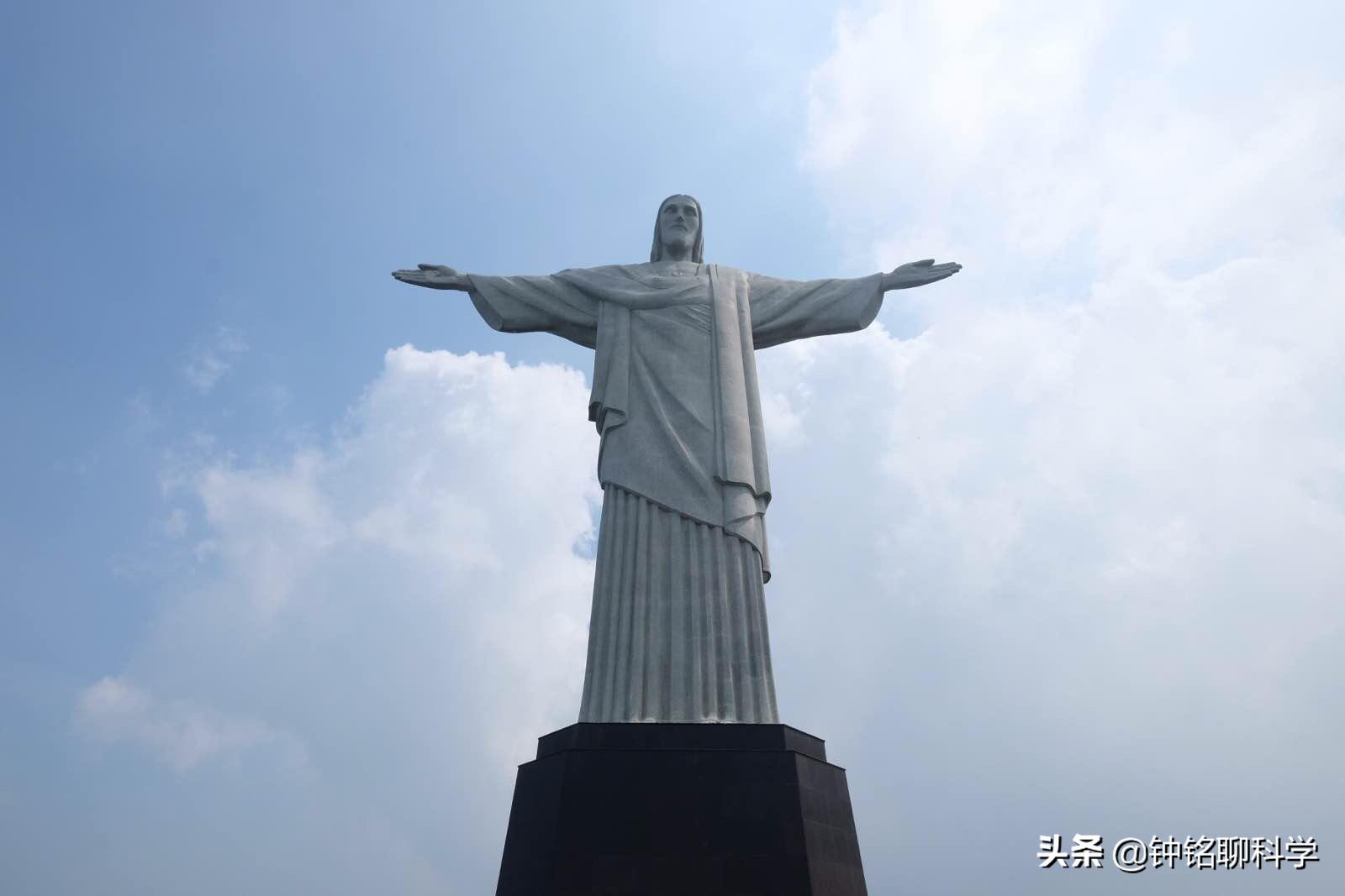 人都是女人生的，早在人类形成之前，第一个女人是怎么来的？