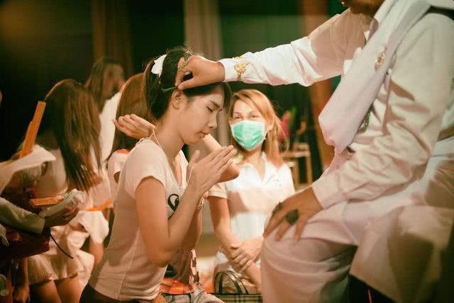 泰国“人妖”为何要服用避孕药?假人妖?揭秘“她们”背后的心酸