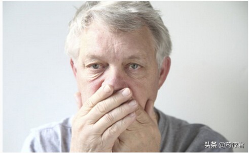 颈部有肿块怎么判断是不是肿瘤,男子脖子起疙瘩