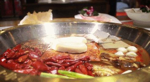 矮冬瓜的火锅店,矮冬瓜巴蜀笑星火锅