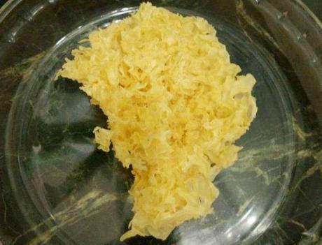 煮银耳怎样不溢出来,煮银耳不出胶怎么补救